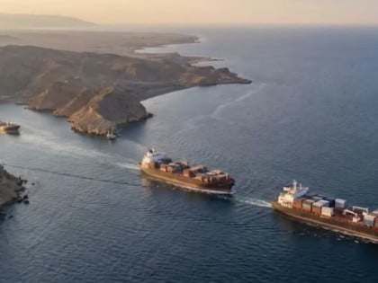 Морнарица ИРГЦ поновила да је Ормуски мореуз затворен