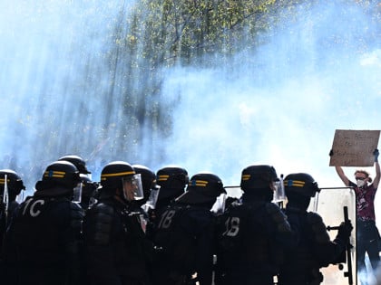 Pariška policija pozvala rezerviste na dužnost
