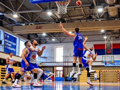 Prvi poraz Leotara