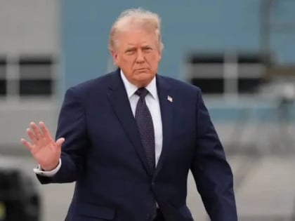 Трамп спреман за састанак са Путином и Сијем, поручио да је вријеме за новог преговарача у име Украјине