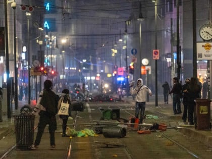 Rez u Italiji: Strašne kazne za vandale na protestima!