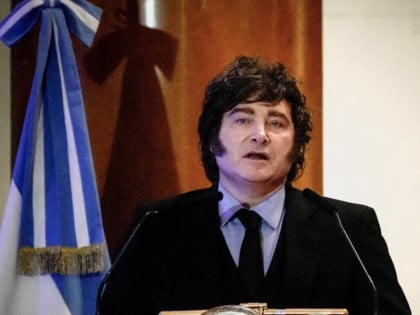 Milej u Madridu nazvao Sančeza „diktatorom, lopovom i kriminalcem“