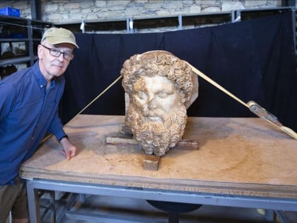 U Turskoj zaplijenjena glava Zevsove statue stara 2.000 godina