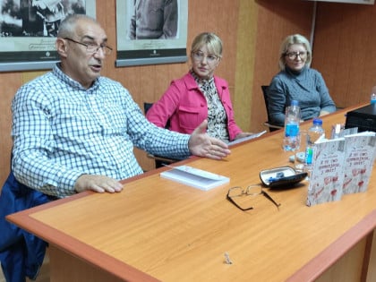 Представљена књига "И то смо преживјели, у инат"