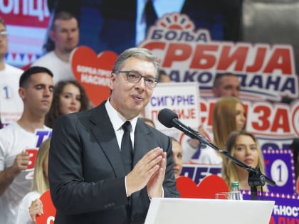 Вучић: Србија није само Београд, скупови „Уједињене Србије“ у 150 мјеста