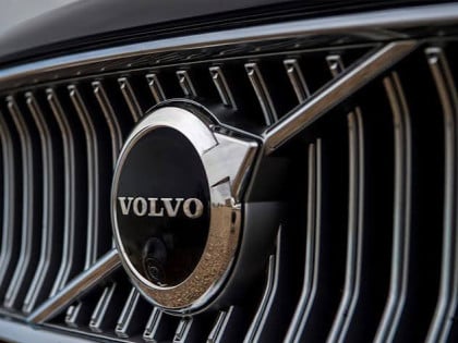 „Volvo“ u velikoj krizi: Otpušta 2.500 radnika, akcije pale za gotovo 30 odsto