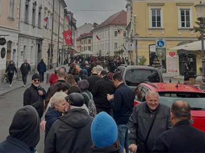 Izbori u Srbiji: Nikad veći odziv za glasanje u inostranstvu