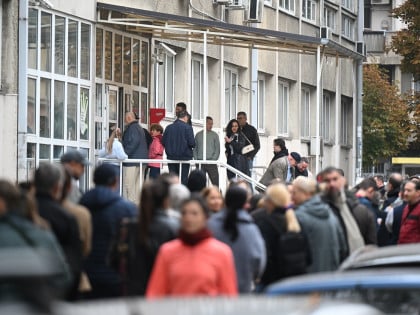UŽIVO Srbija bira: Do 11 časova izlaznost 27,3 odsto, procjenjuje CESID