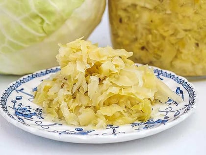 Опрез код кисељења купуса: Знакови кварења које морате знати!