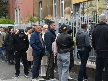 Амбасада Србије у БиХ: До 15 часова гласало око 62 одсто