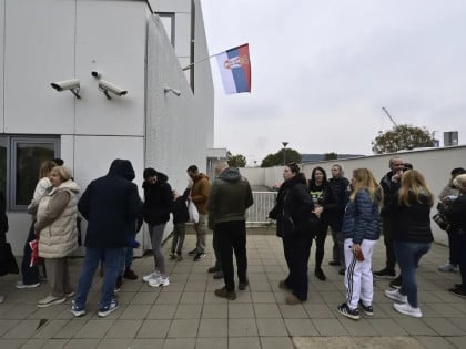 Koje su nepravilnosti i incidenti zabilježeni tokom izbornog dana u Srbiji?