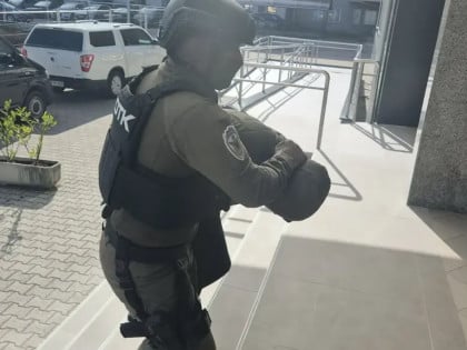 Полицајци ухапшени у Градишци спроведени у ОЈТ Бањалука