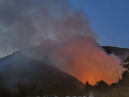 Ponovo aktivan požar na nelegalnoj deponiji Šišeta u Goraždu