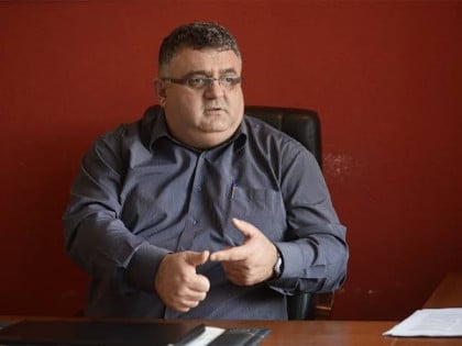 Гњатић: Повећање је у реду, али исправите нелогичности у платама