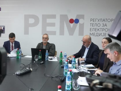 REM provjerava prijave protiv Informera: Na stolu i zahtjev za oduzimanje dozvole